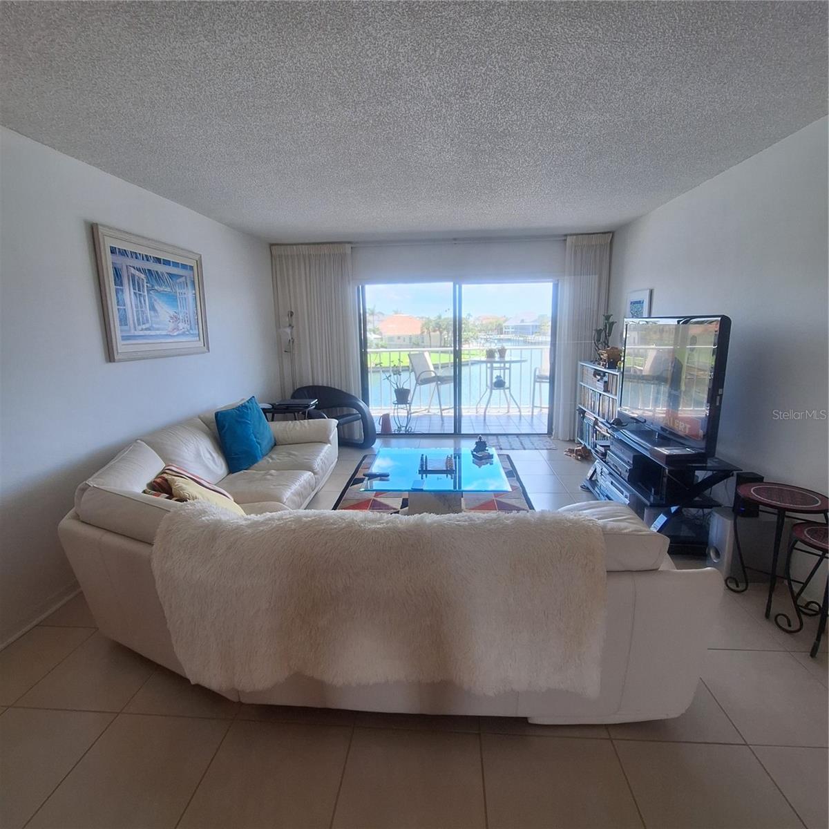 Image 18 of 56 For 719 Pinellas Bayway S 203
