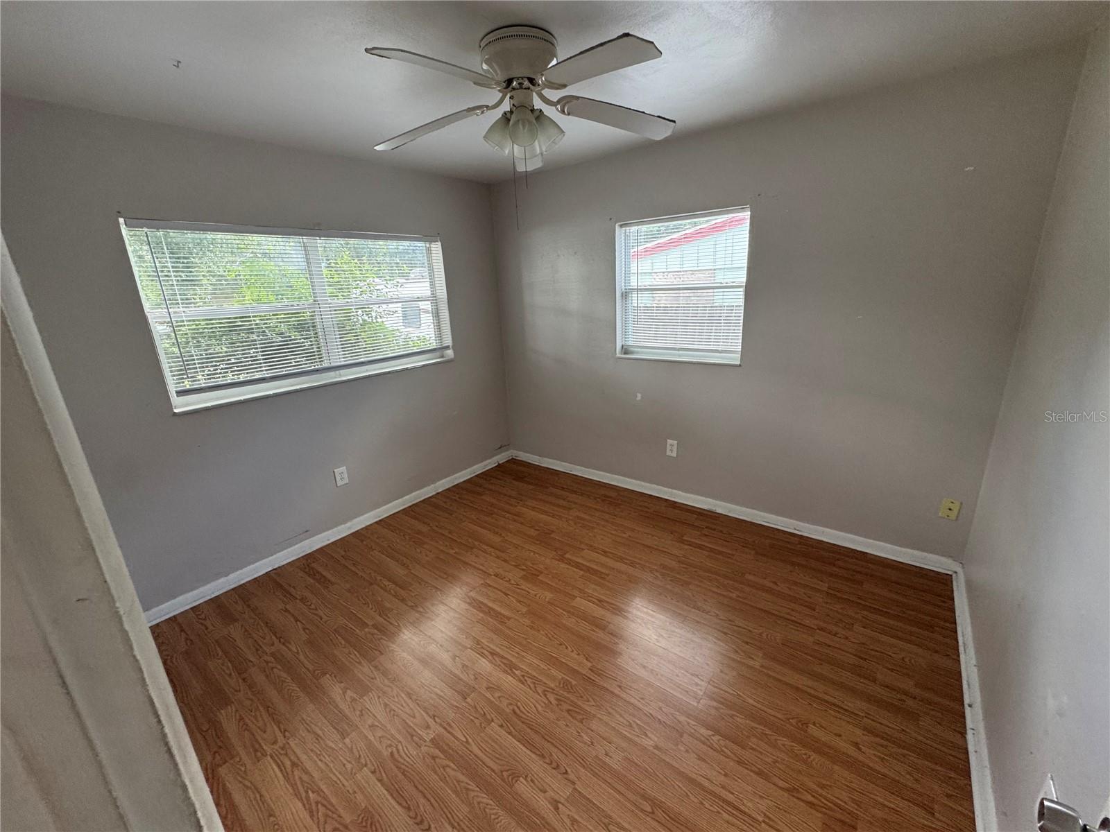 Image 4 of 8 For 7139 Cavan Street
