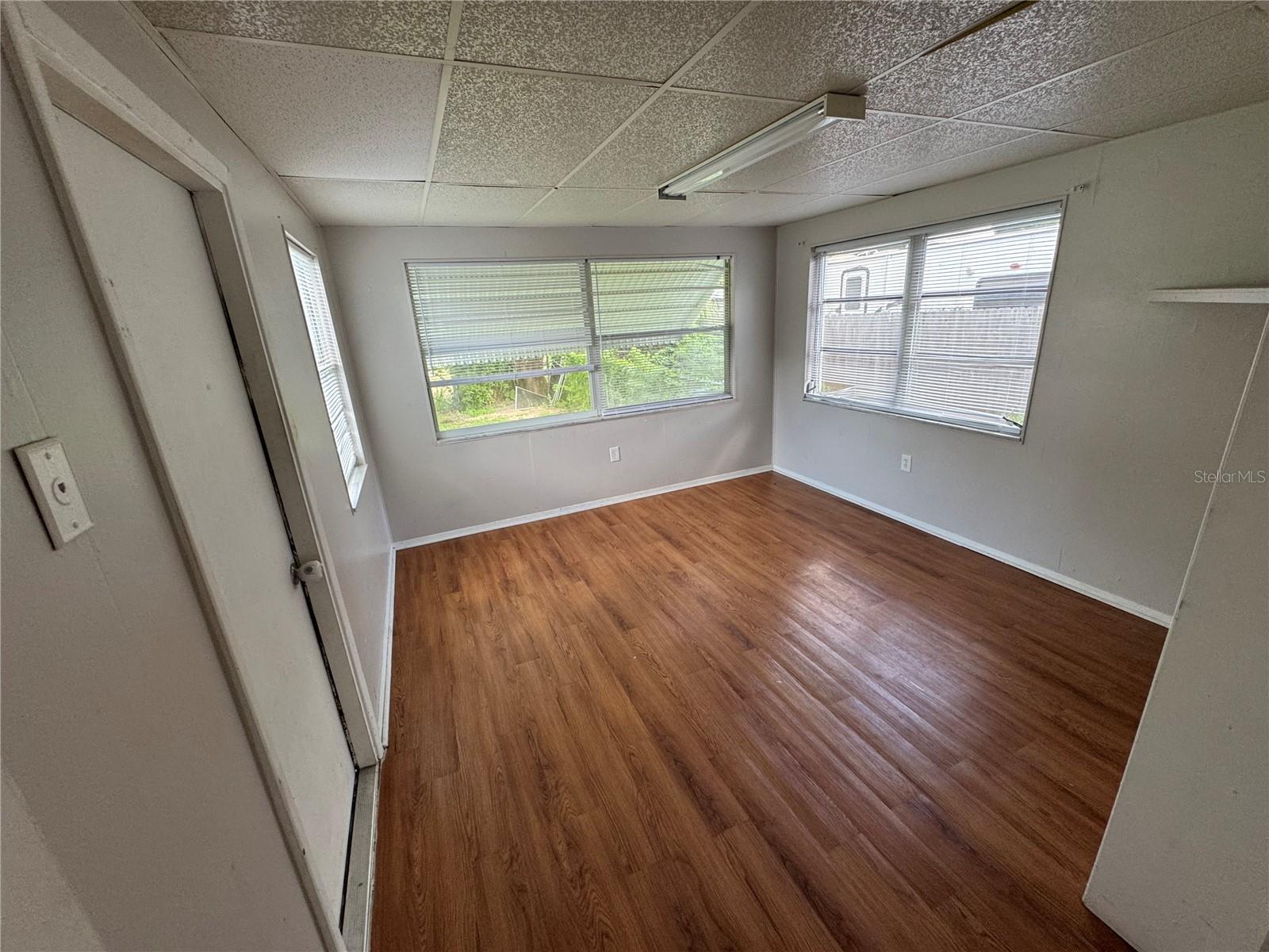 Image 7 of 8 For 7139 Cavan Street