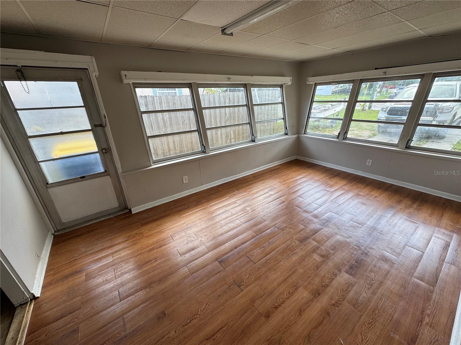 Image 8 of 8 For 7139 Cavan Street
