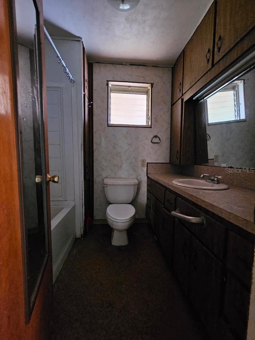 Image 7 of 15 For 1348 Cr 605  