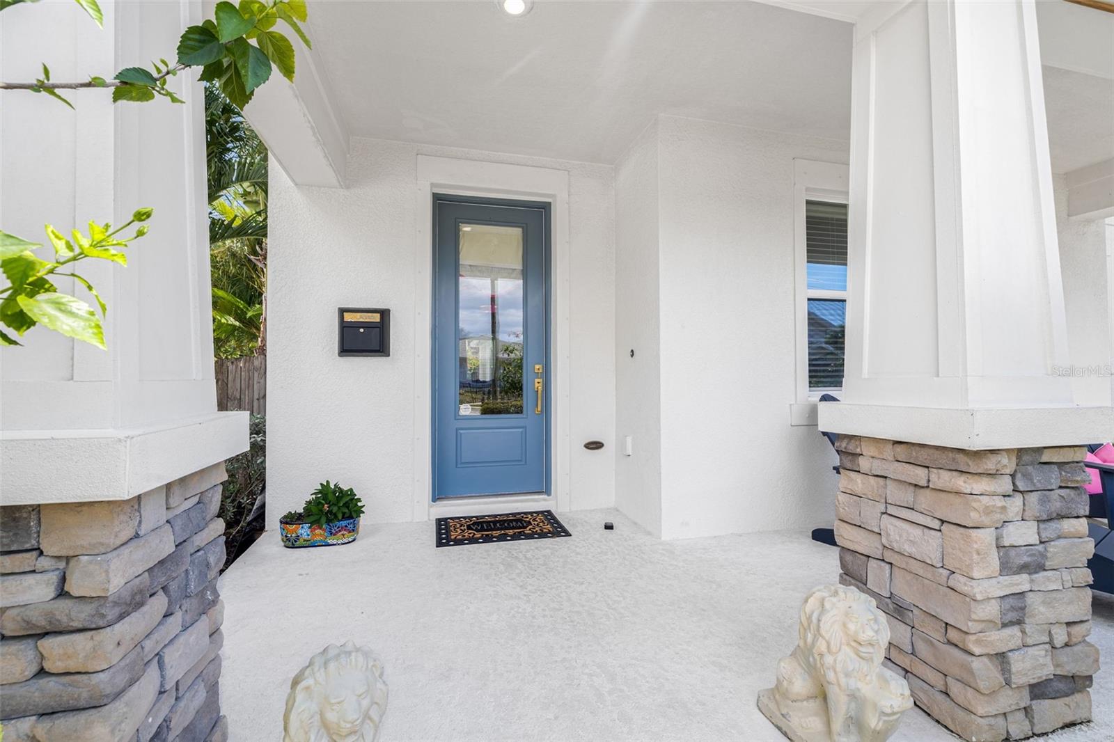 Image 4 of 58 For 2800 2nd Avenue S