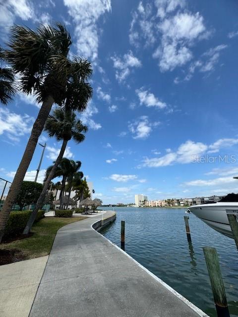 Image 19 of 22 For 7400 Sun Island Drive S 603