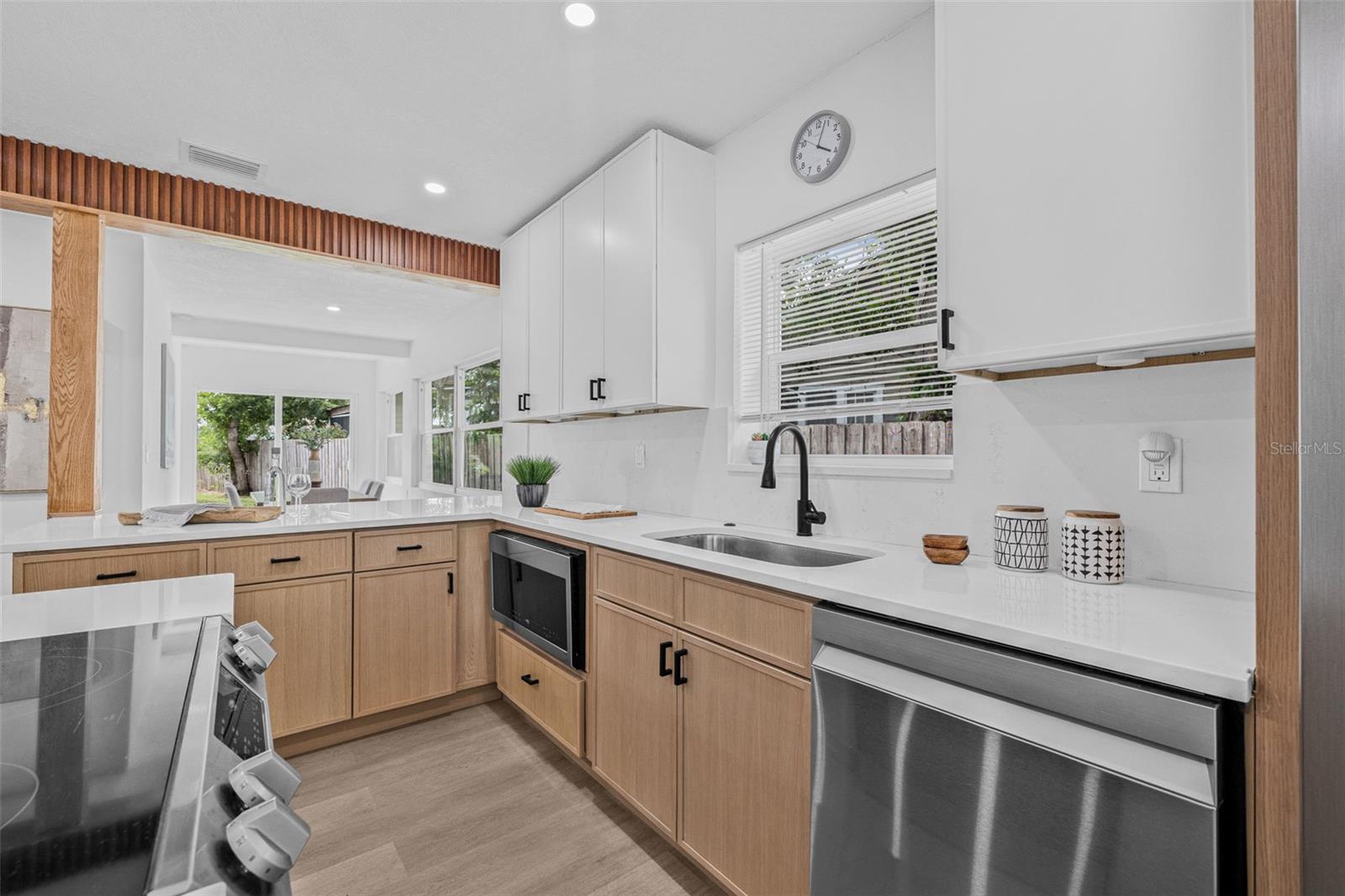 Image 13 of 31 For 1106 29th Street N
