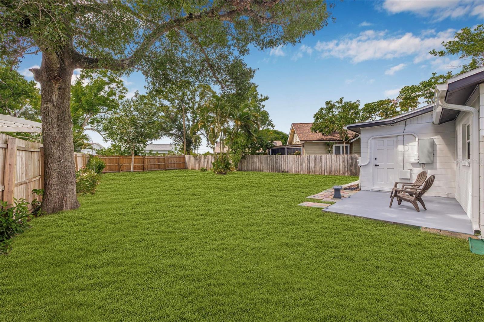 Image 23 of 31 For 1106 29th Street N