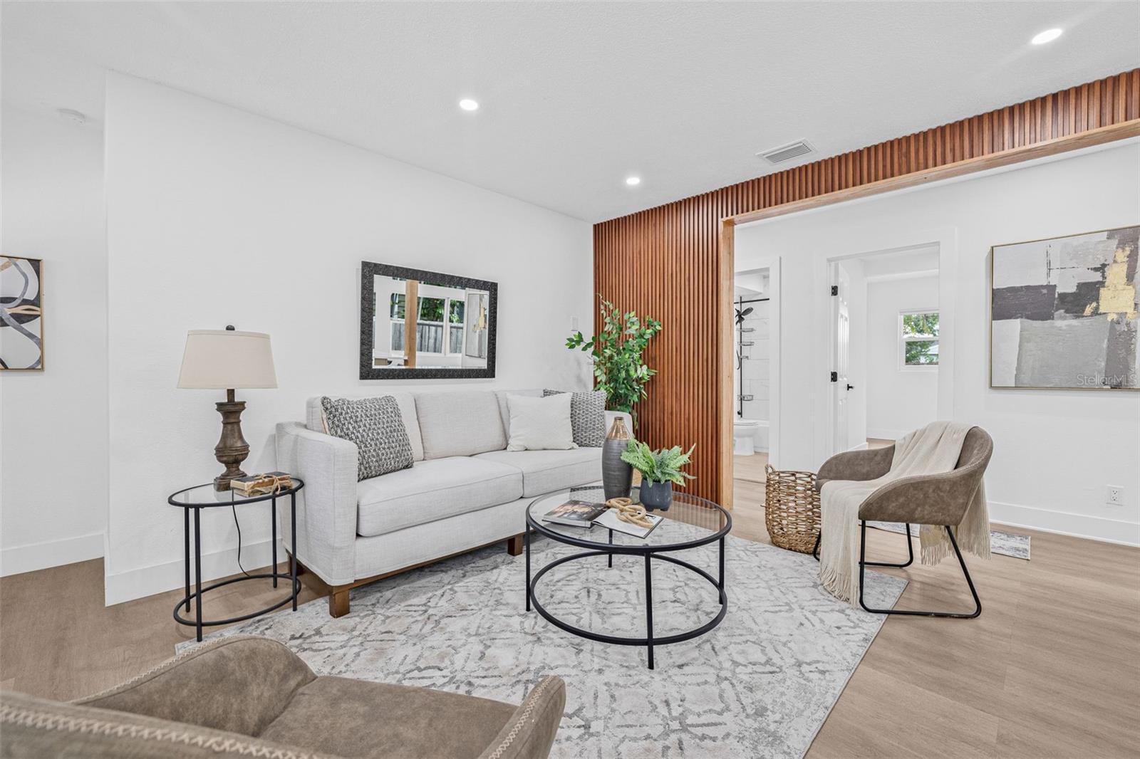 Image 7 of 31 For 1106 29th Street N