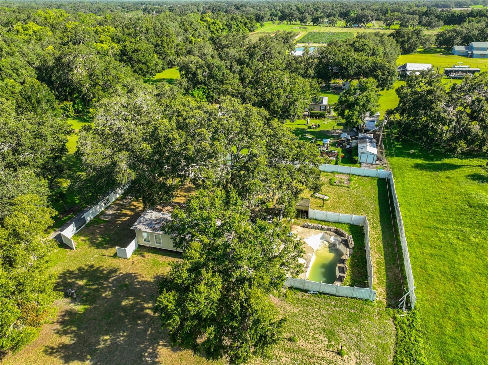 Image 12 of 28 For 5410 Thonotosassa Road