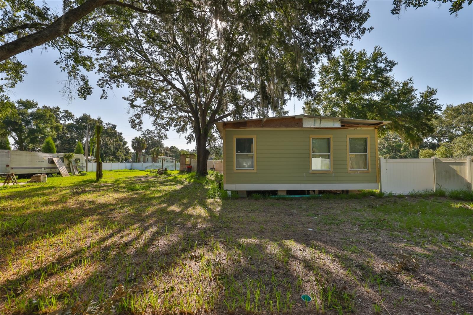 Image 3 of 28 For 5410 Thonotosassa Road