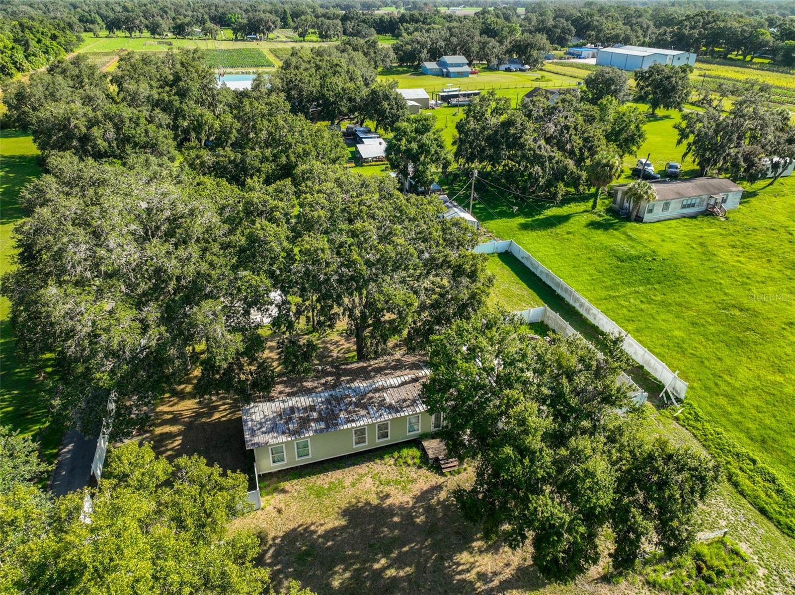 Image 7 of 28 For 5410 Thonotosassa Road