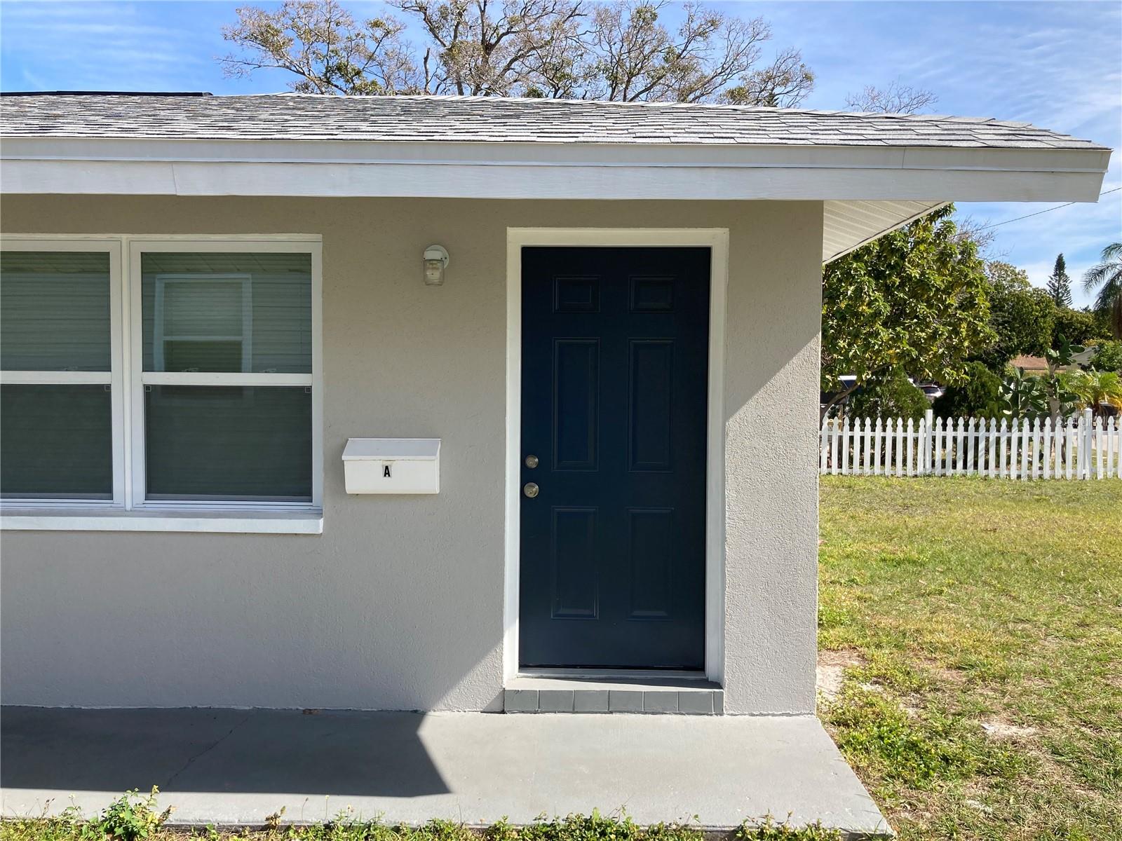 Image 2 of 19 For 3259 36th Avenue N A