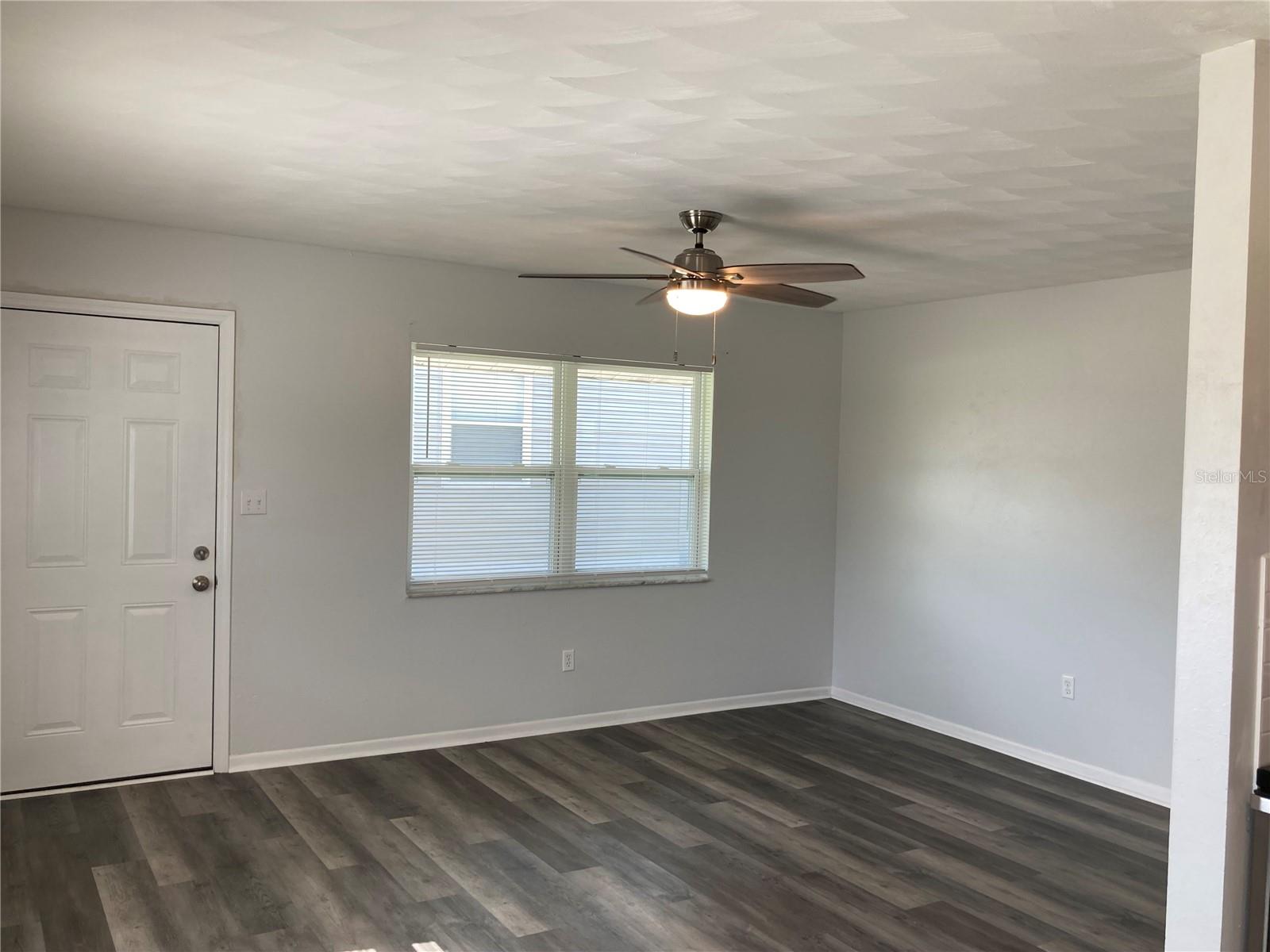 Image 5 of 19 For 3259 36th Avenue N A
