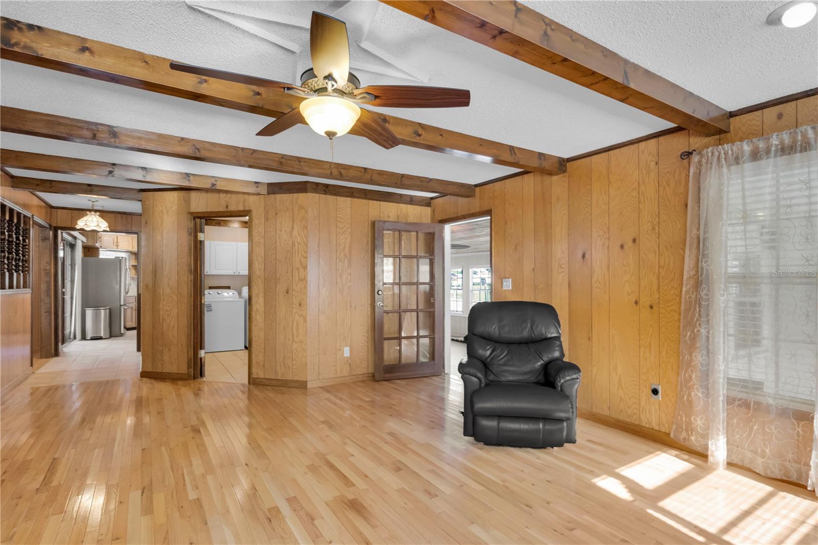 Image 16 of 63 For 2312 Palm Avenue