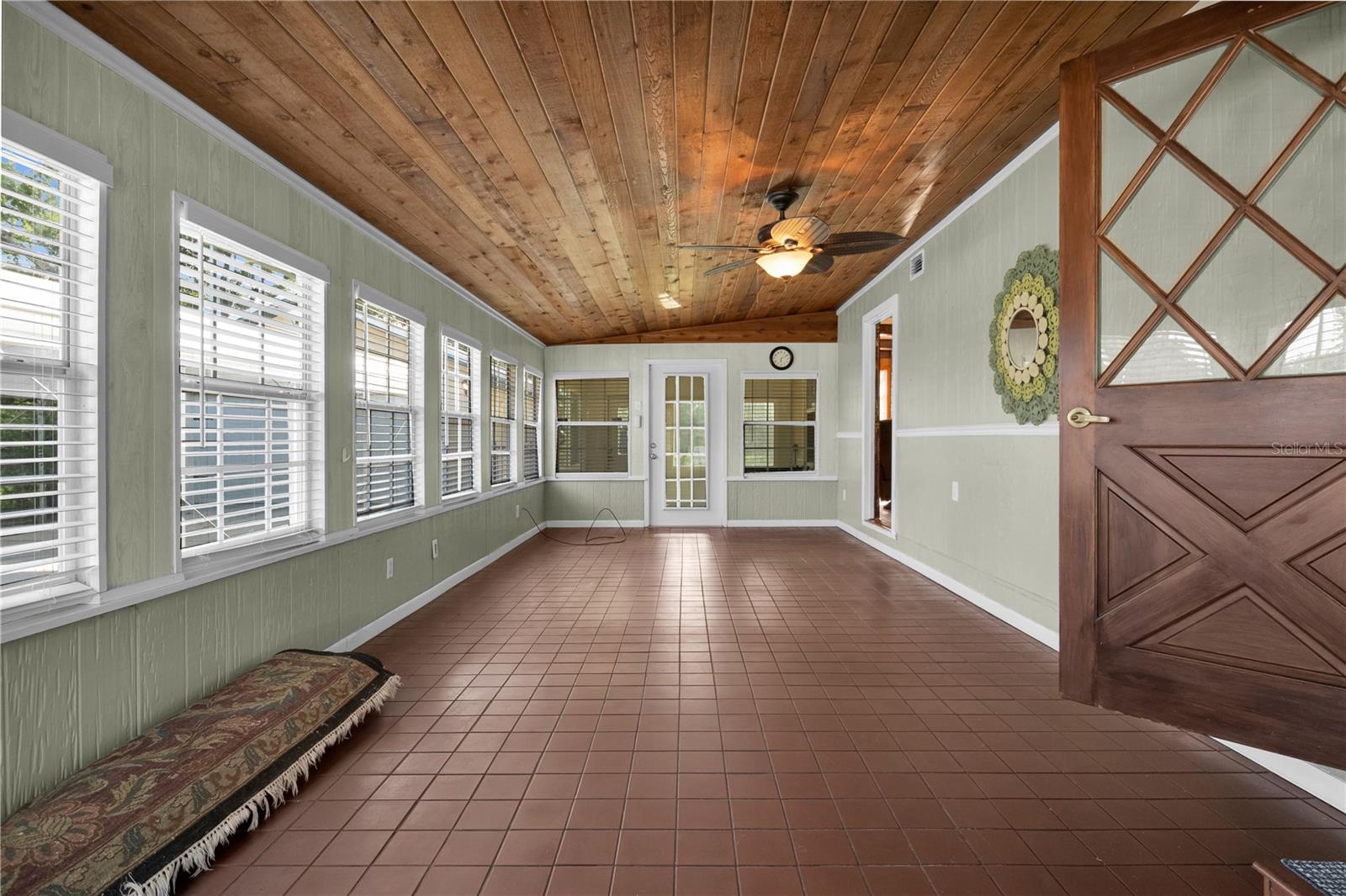 Image 24 of 63 For 2312 Palm Avenue