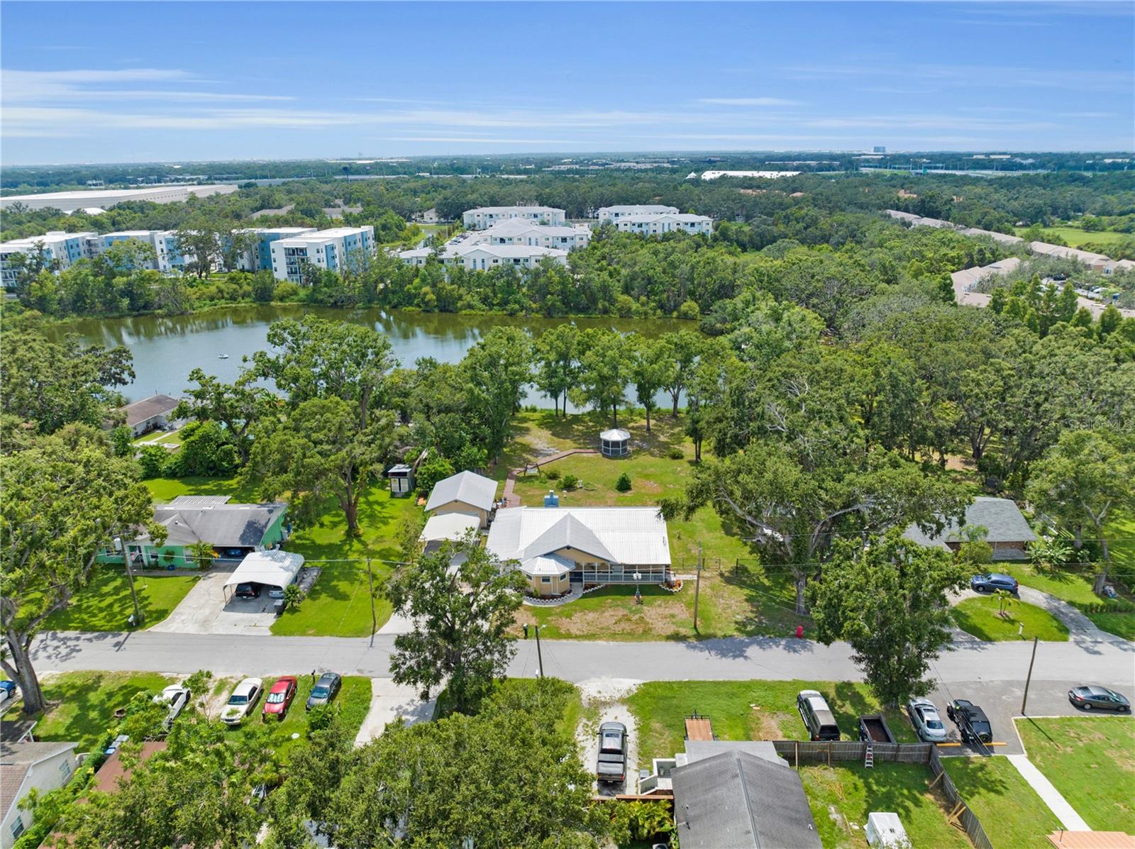 Image 3 of 63 For 2312 Palm Avenue
