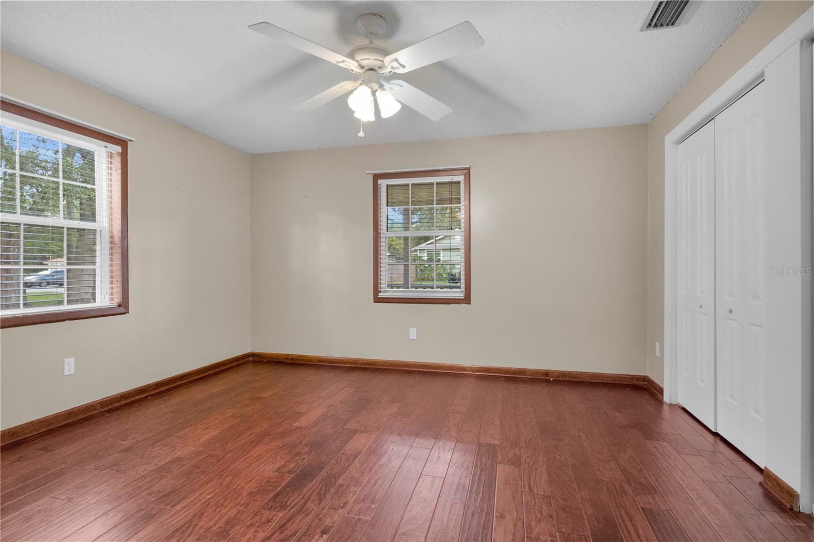 Image 37 of 63 For 2312 Palm Avenue