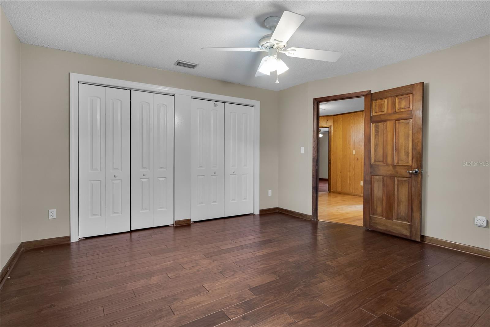 Image 39 of 63 For 2312 Palm Avenue