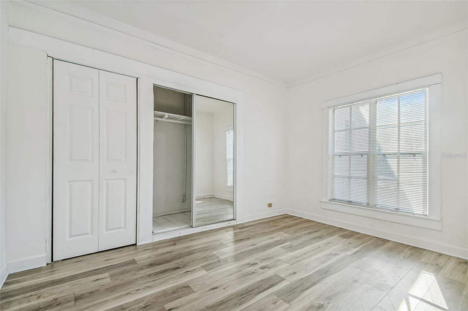 Image 5 of 61 For 816 Country Club Drive