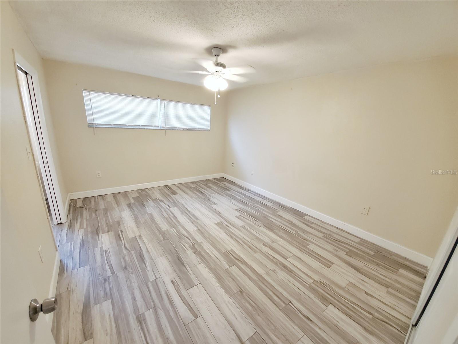 Image 11 of 19 For 5349 70th Avenue N
