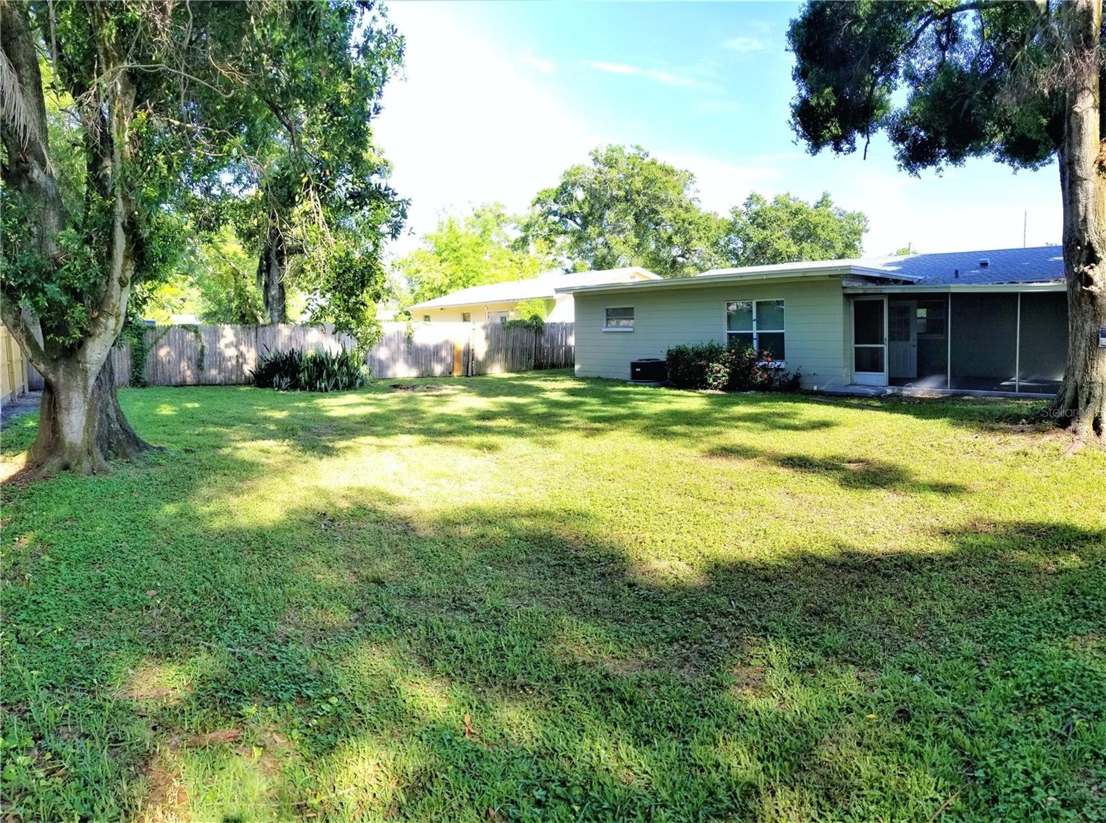 Image 18 of 19 For 5349 70th Avenue N
