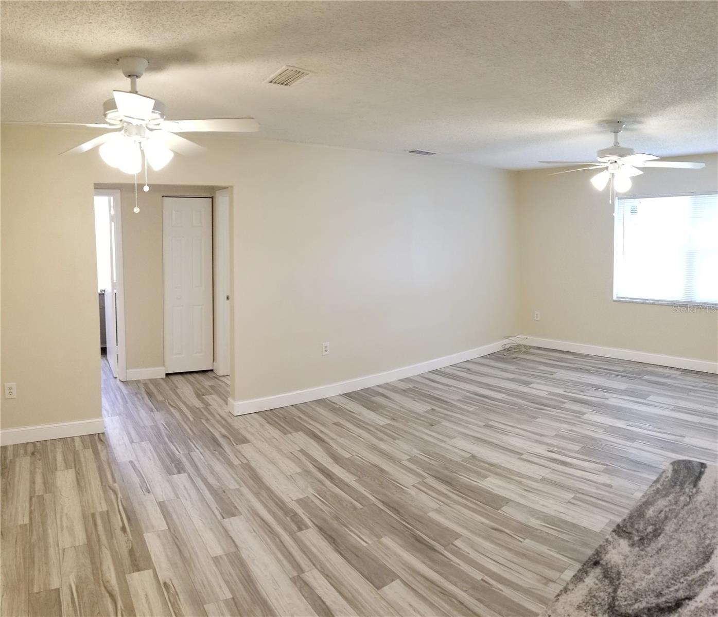 Image 6 of 19 For 5349 70th Avenue N