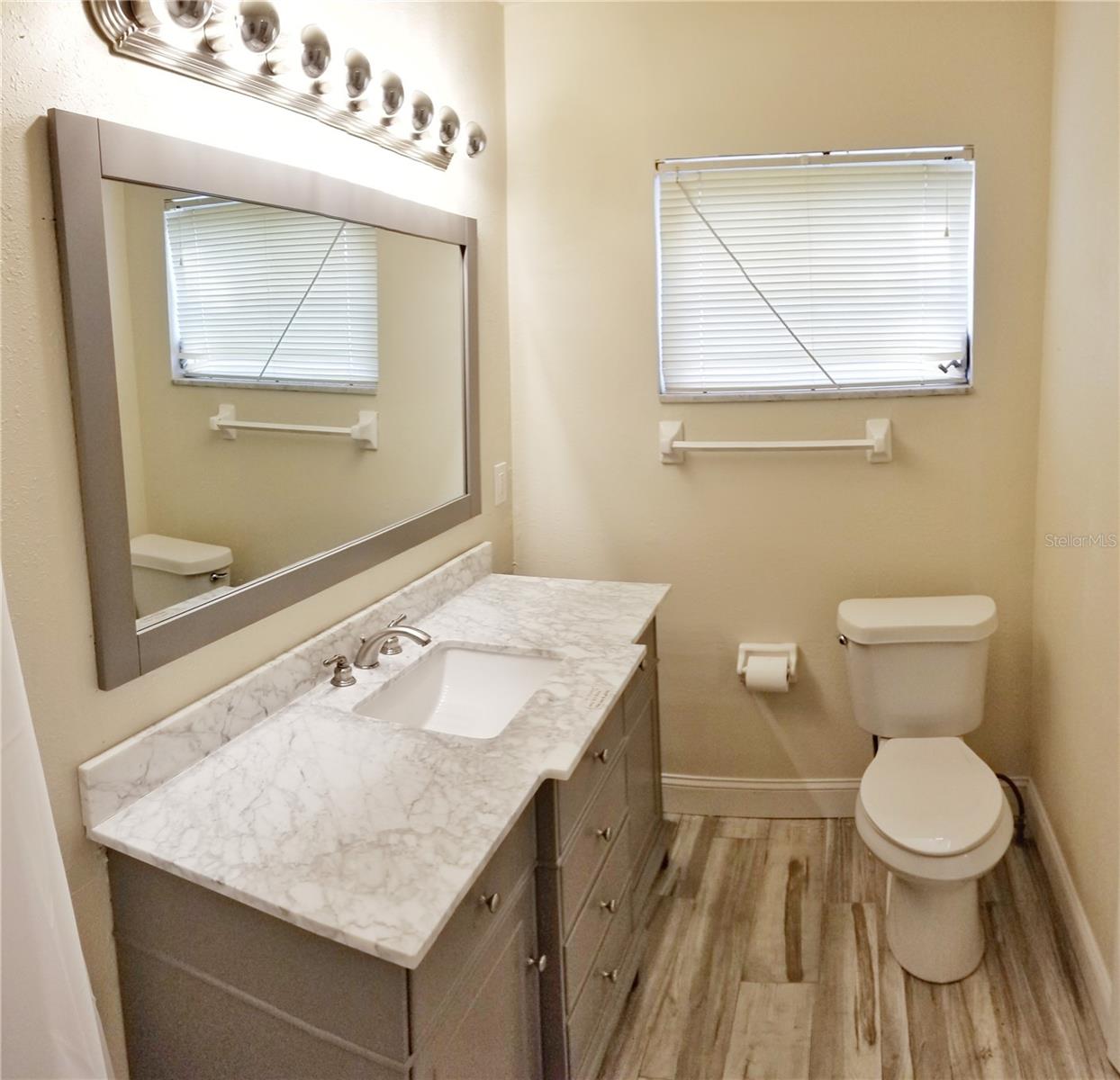 Image 8 of 19 For 5349 70th Avenue N