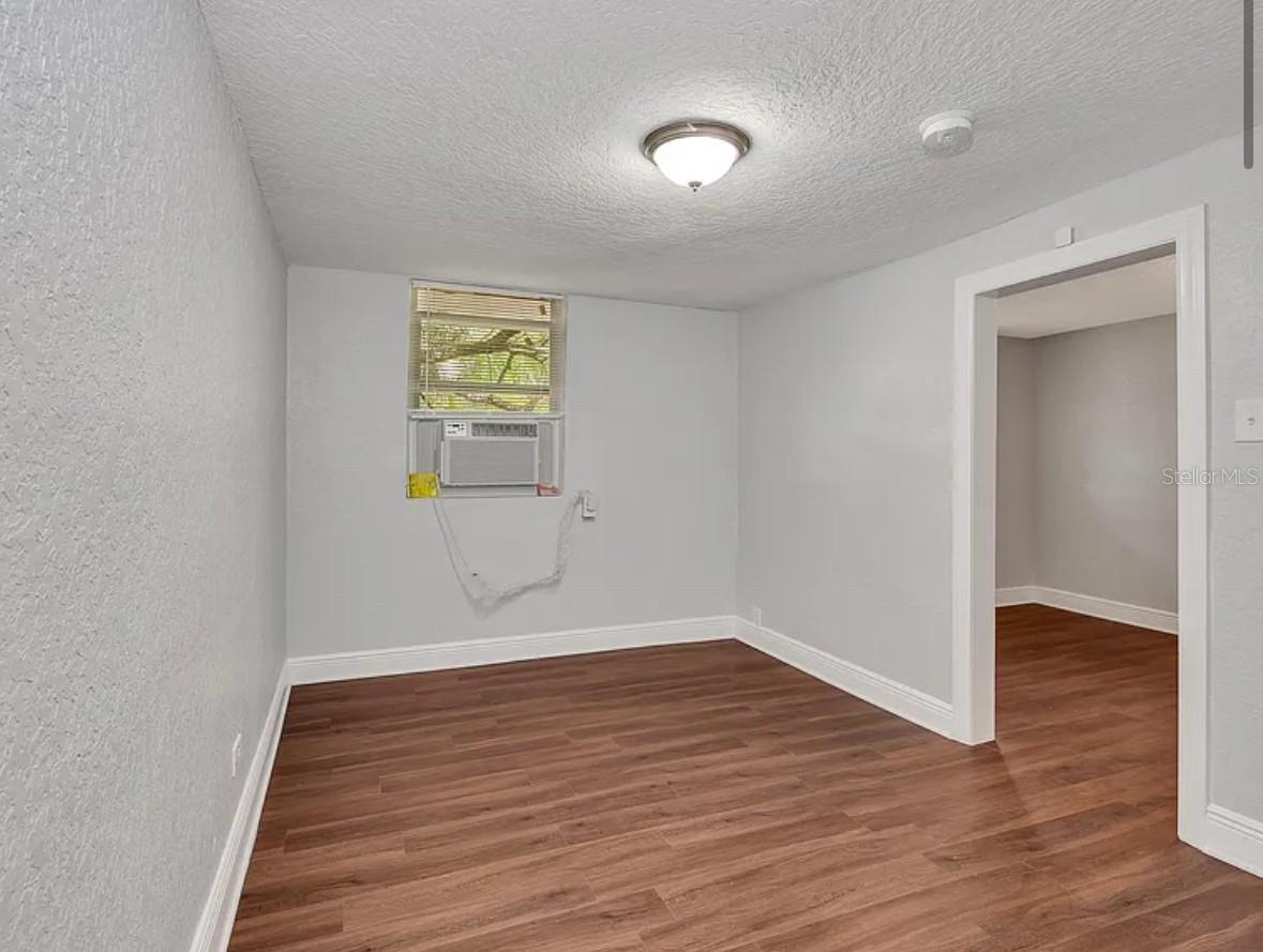 Image 12 of 14 For 3106 17th Street C