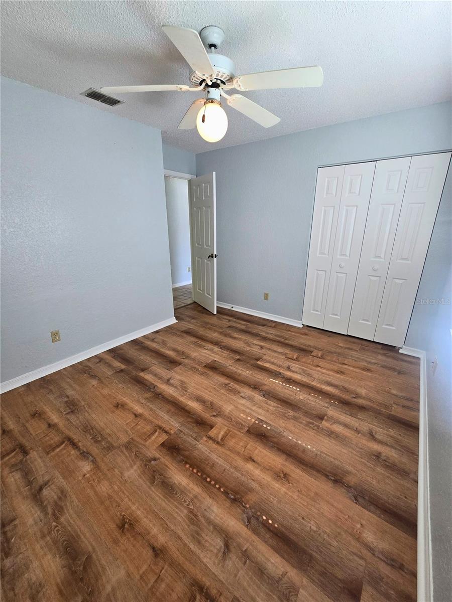 Image 21 of 30 For 816 Laurelridge Court