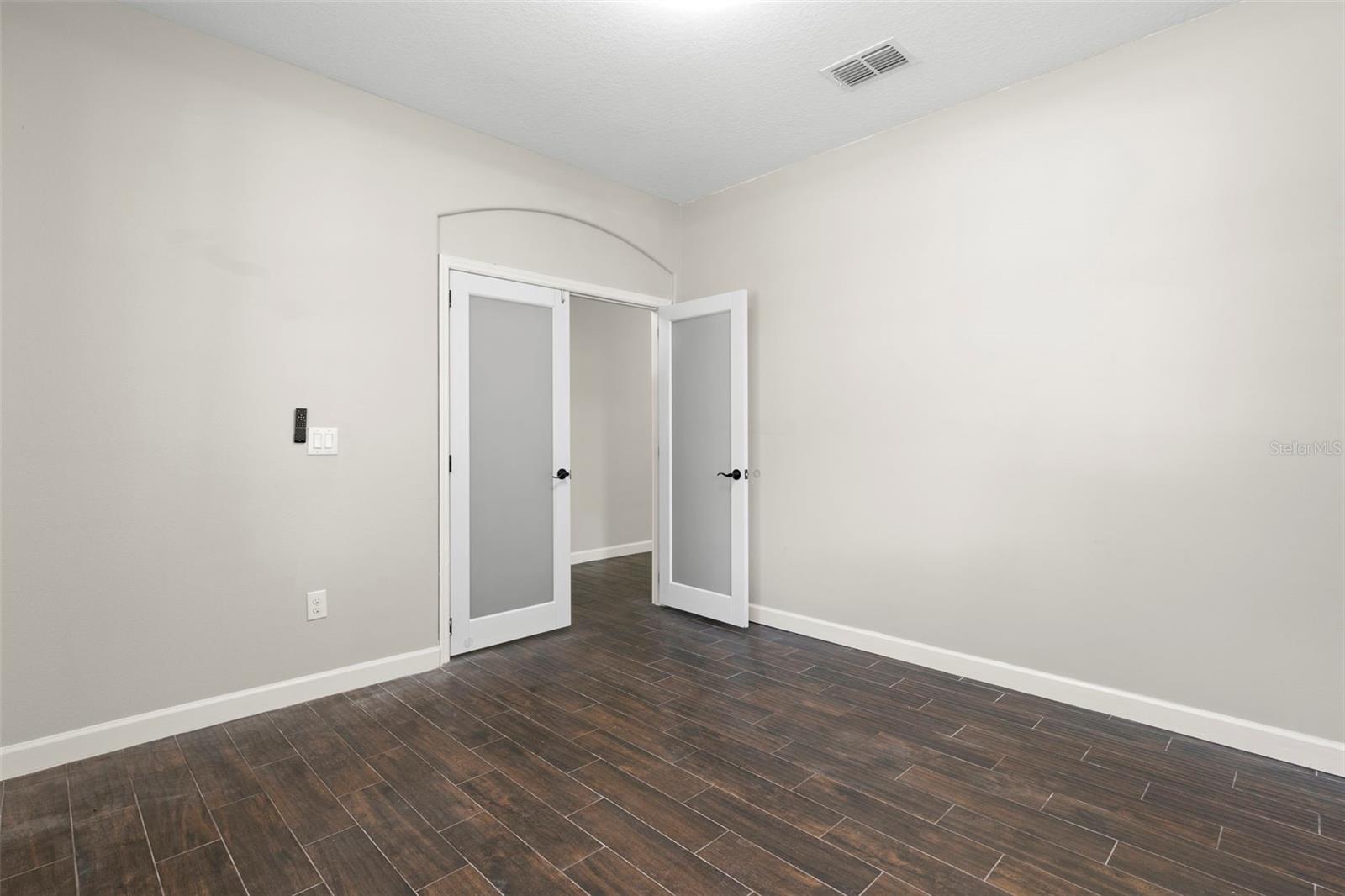 Image 9 of 59 For 20405 Autumn Fern Avenue