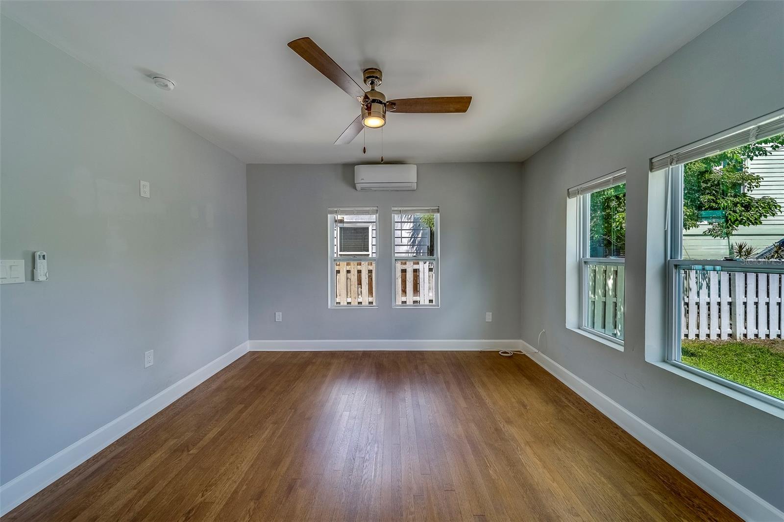 Image 35 of 63 For 2609 Dartmouth Avenue N