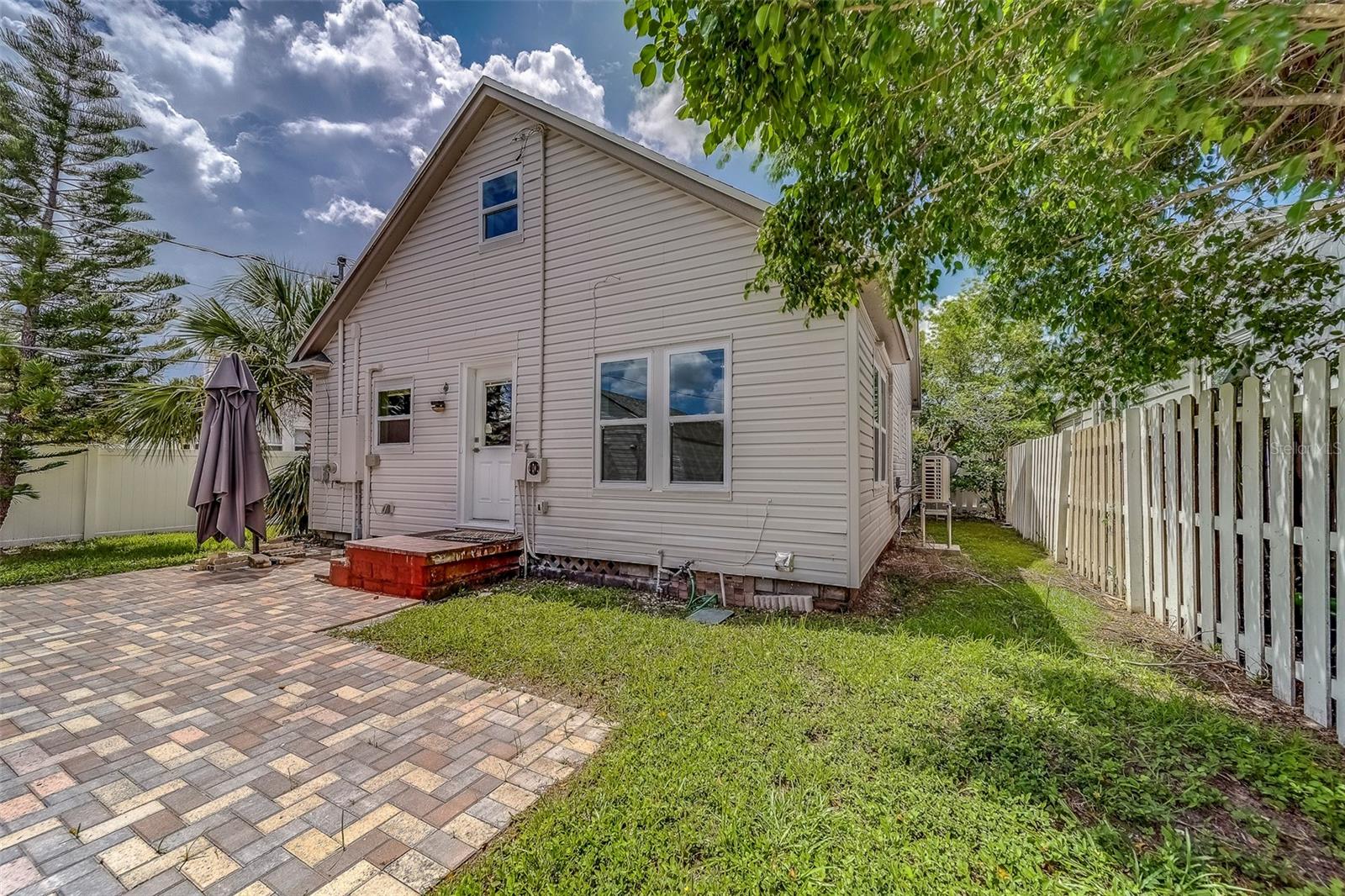 Image 50 of 63 For 2609 Dartmouth Avenue N
