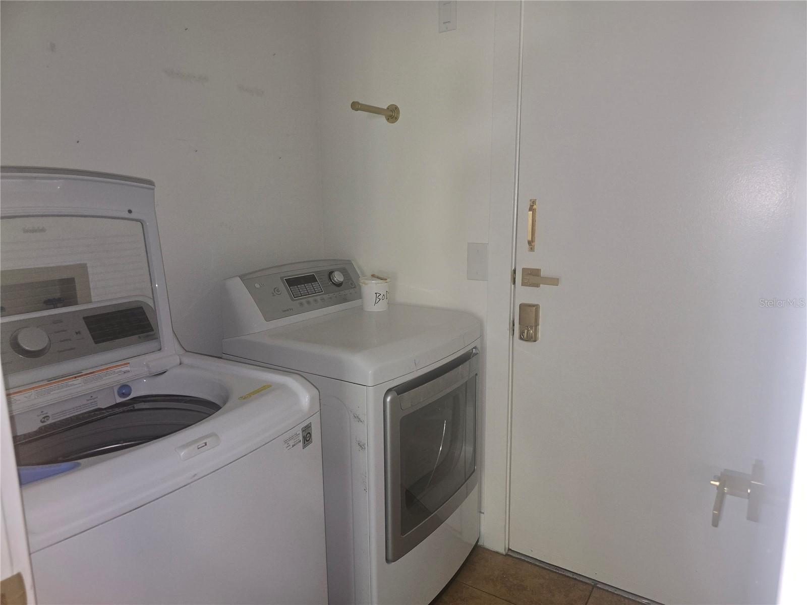Image 47 of 50 For 8163 Winter Street
