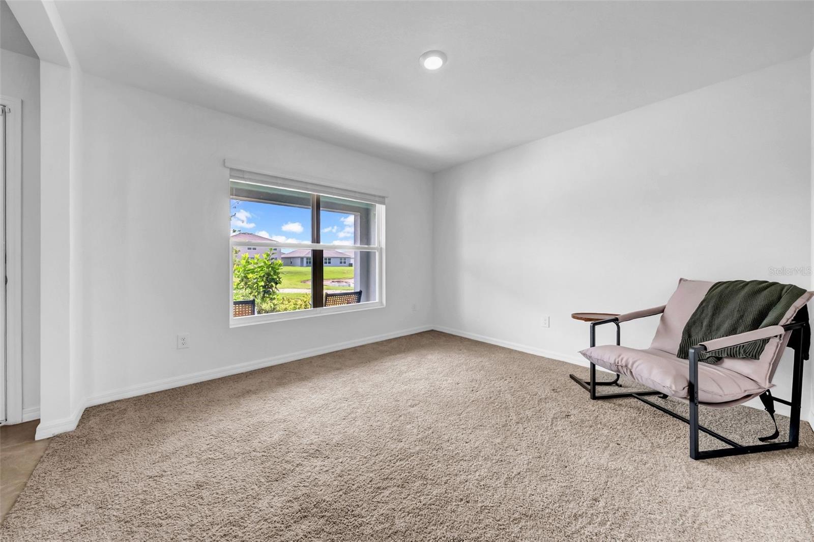 Listing photo id 11 for 13295 Mylion Way 1