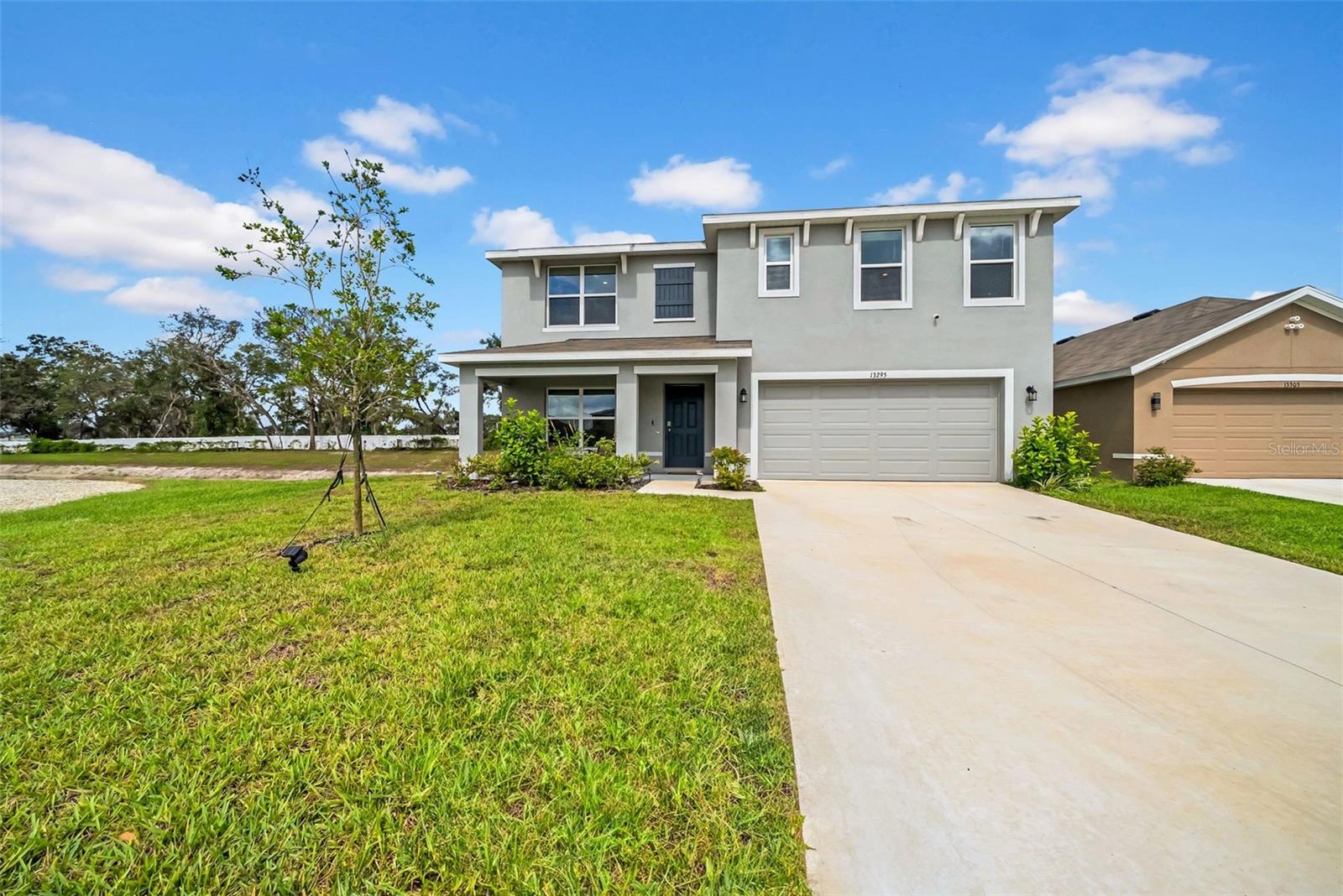 Listing photo id 0 for 13295 Mylion Way 1