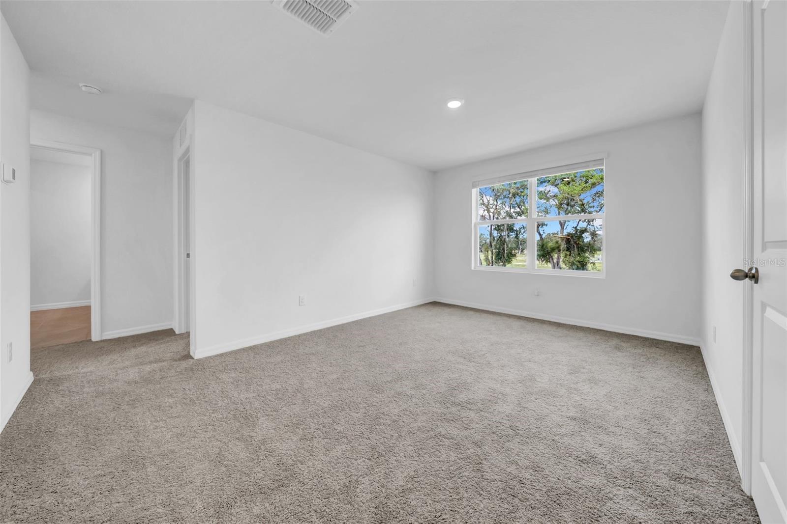 Listing photo id 18 for 13295 Mylion Way 1