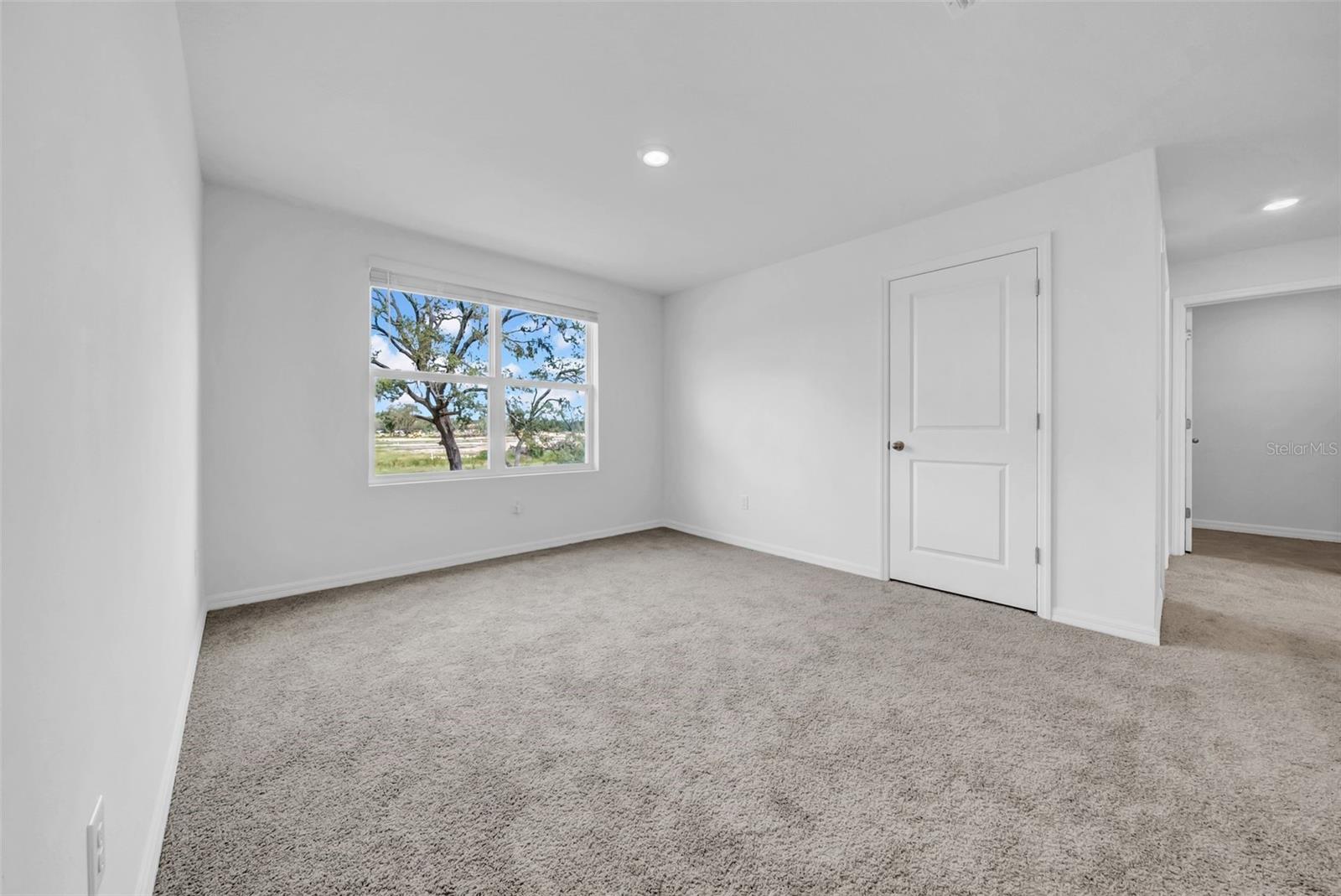 Listing photo id 19 for 13295 Mylion Way 1