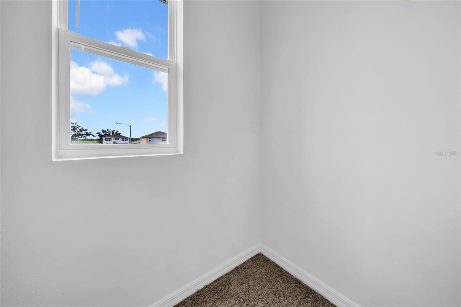 Listing photo id 27 for 13295 Mylion Way 1