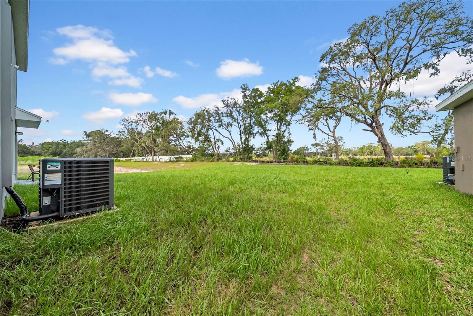 Listing photo id 44 for 13295 Mylion Way 1