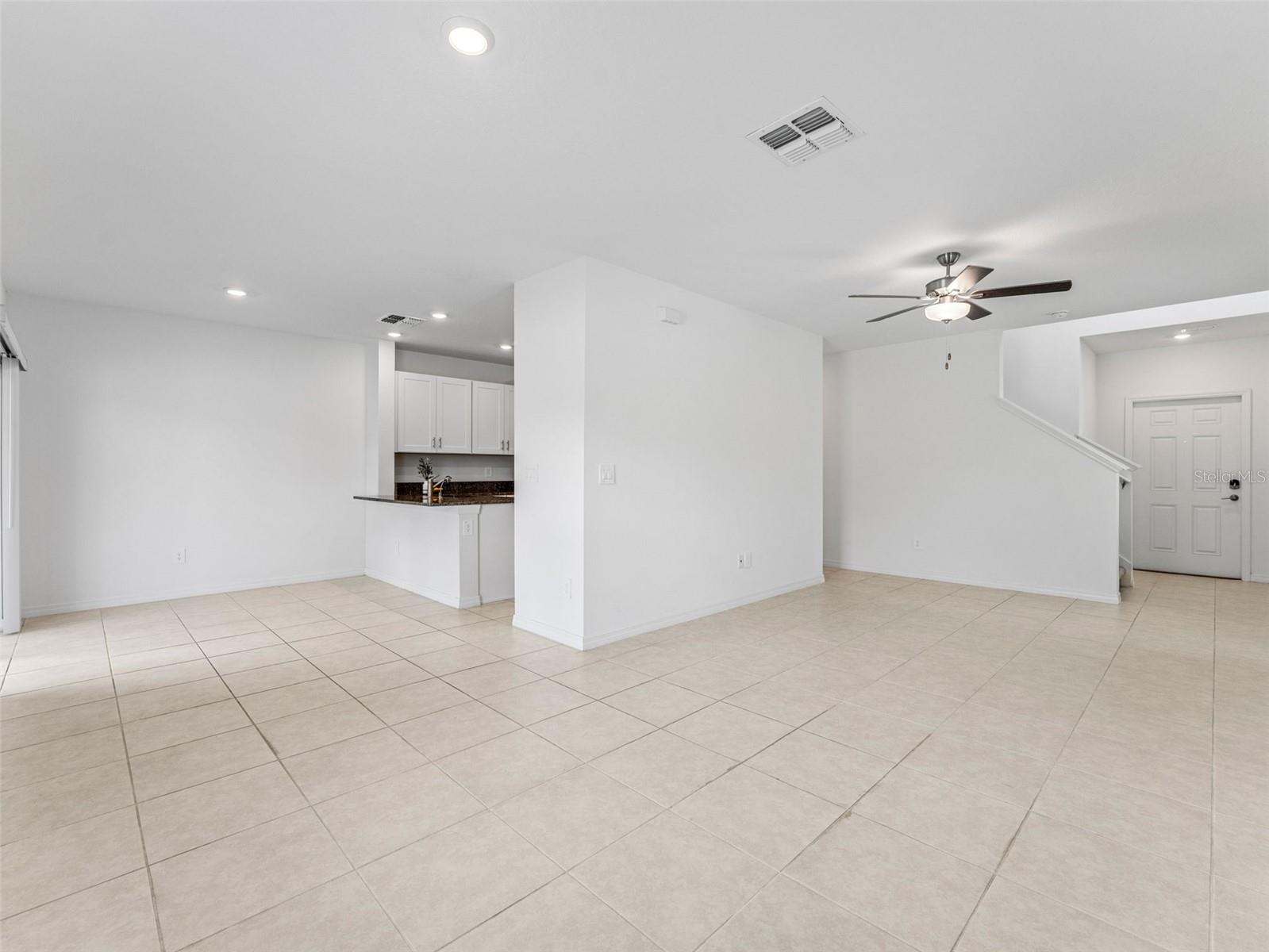 Image 4 of 32 For 36403 Well Hill Way
