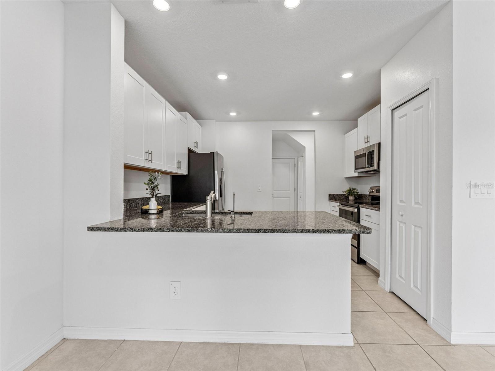 Image 7 of 32 For 36403 Well Hill Way