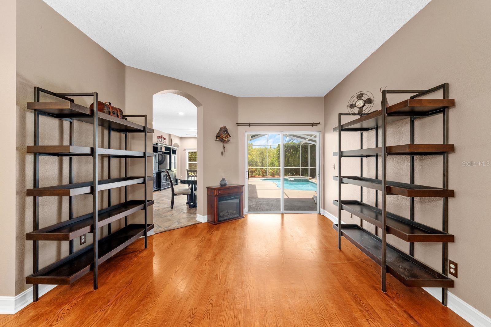 Image 10 of 53 For 2637 Timacqua Drive