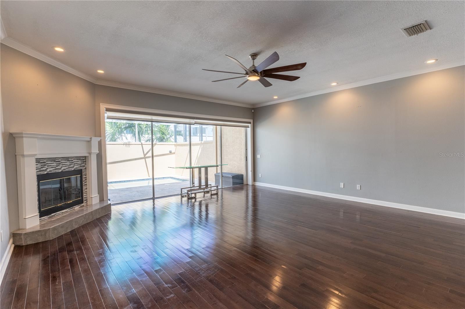 Image 18 of 63 For 348 Larboard Way