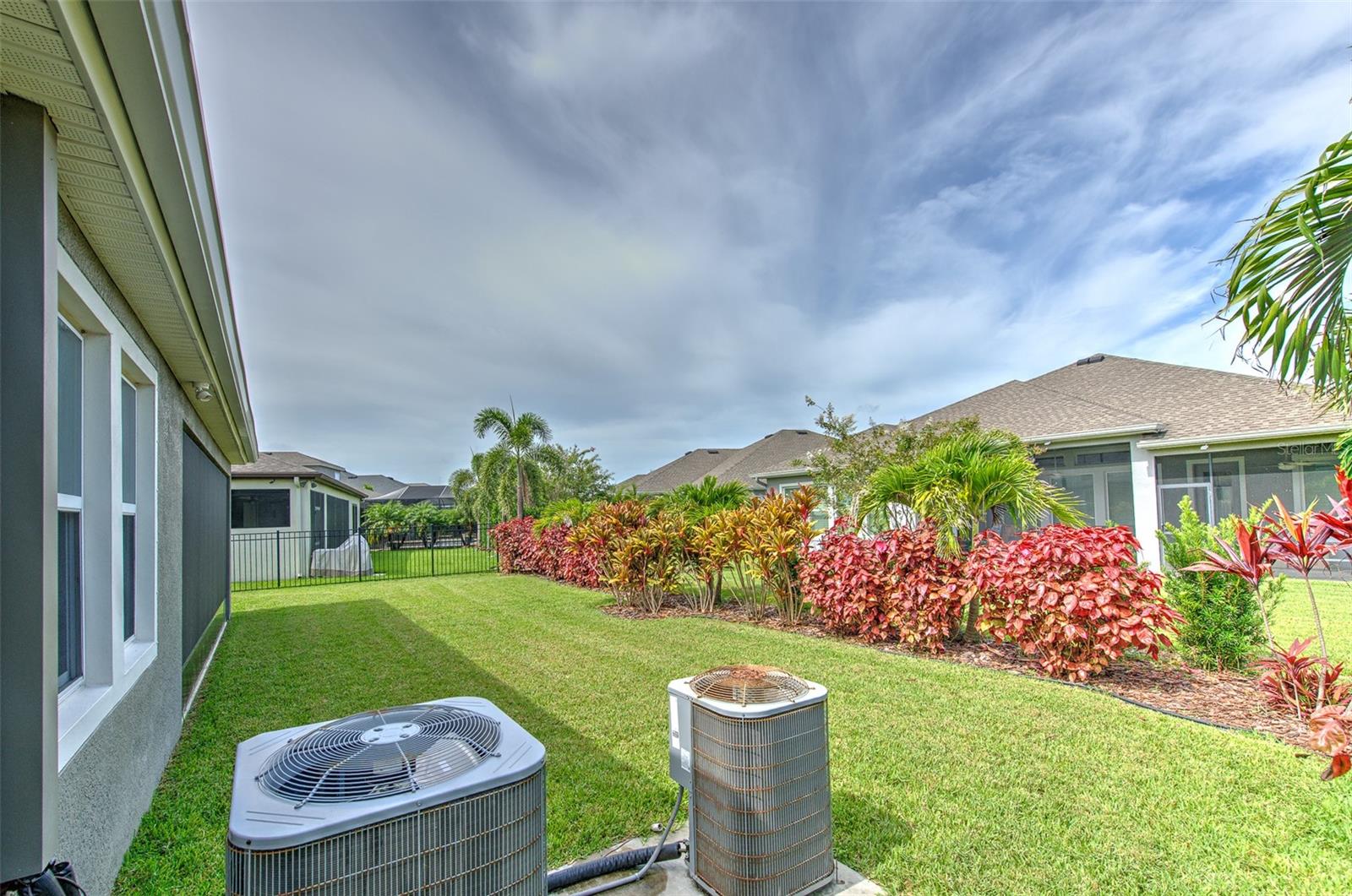 Image 39 of 66 For 7401 Paradiso Drive