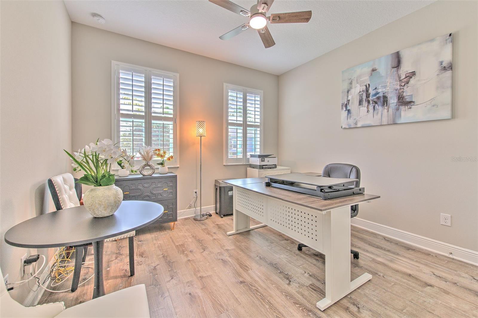 Image 4 of 66 For 7401 Paradiso Drive