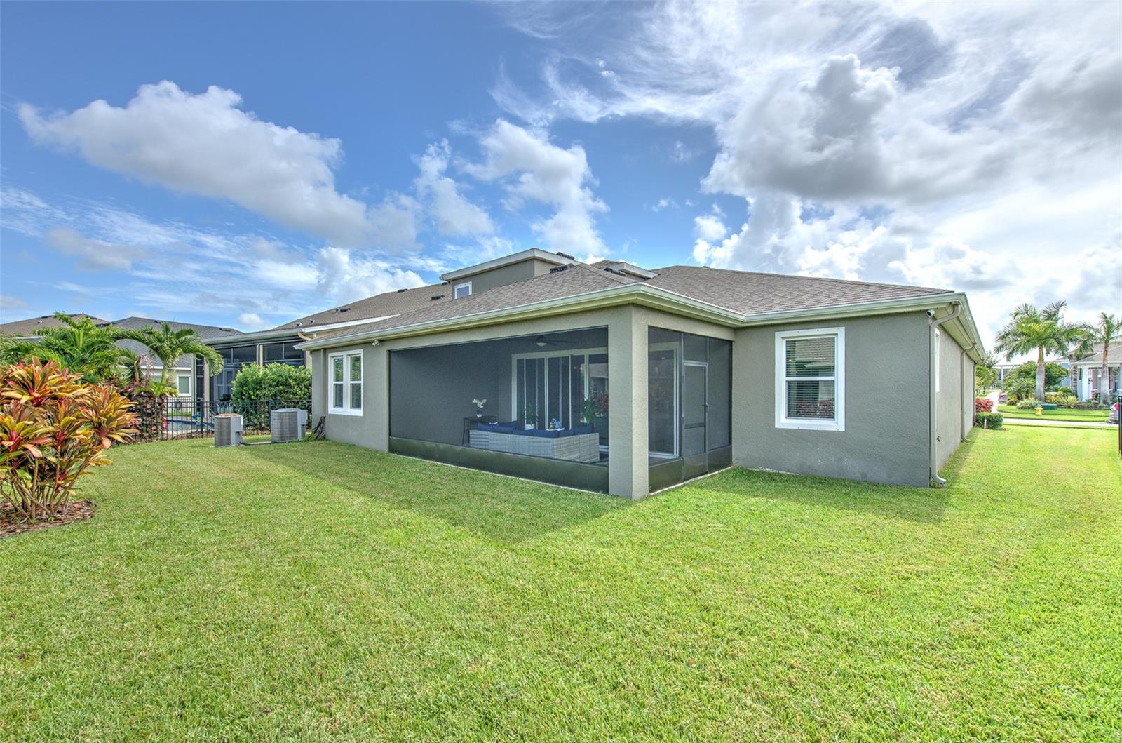 Image 40 of 66 For 7401 Paradiso Drive