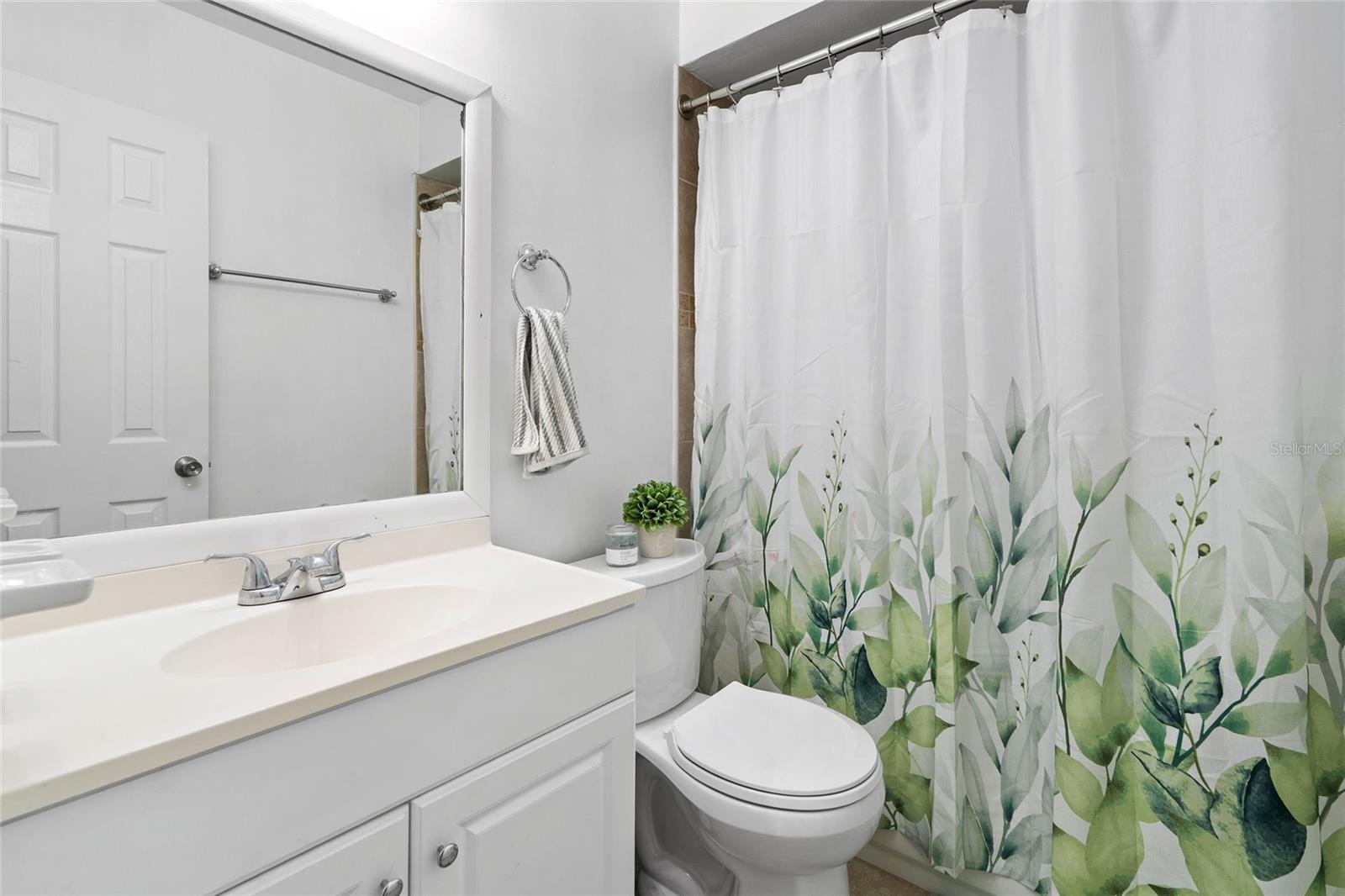 Image 13 of 34 For 4518 Millpond Lane