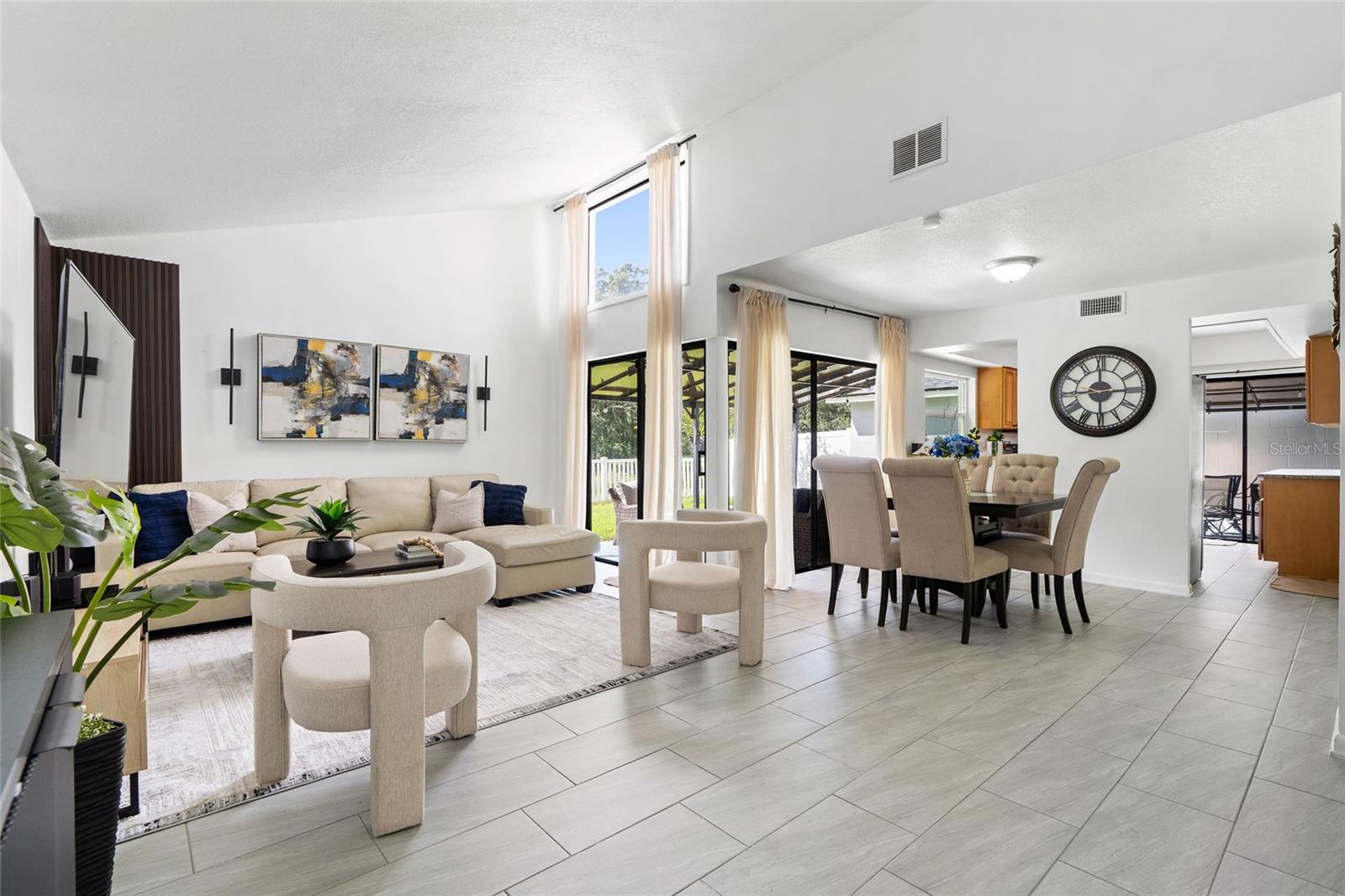 Image 4 of 34 For 4518 Millpond Lane