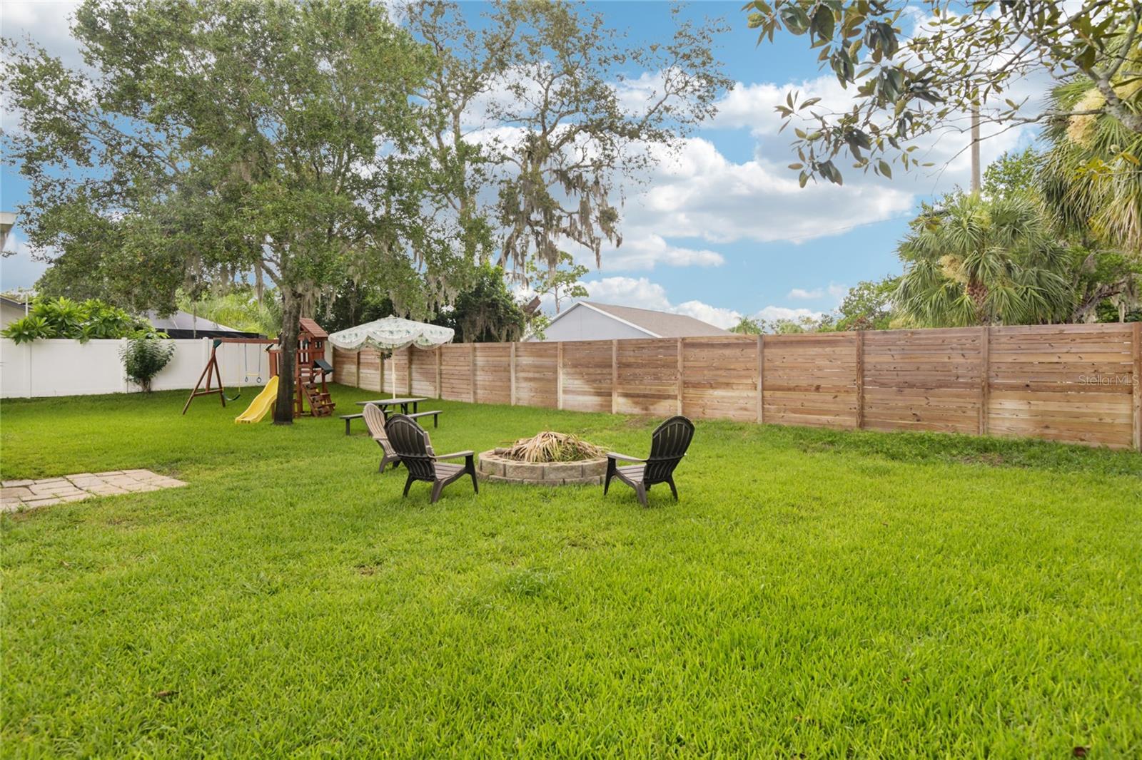 Image 40 of 49 For 6307 Conniewood Square