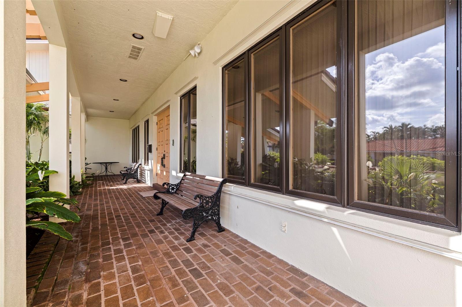 Image 9 of 94 For 5975 51st Street S