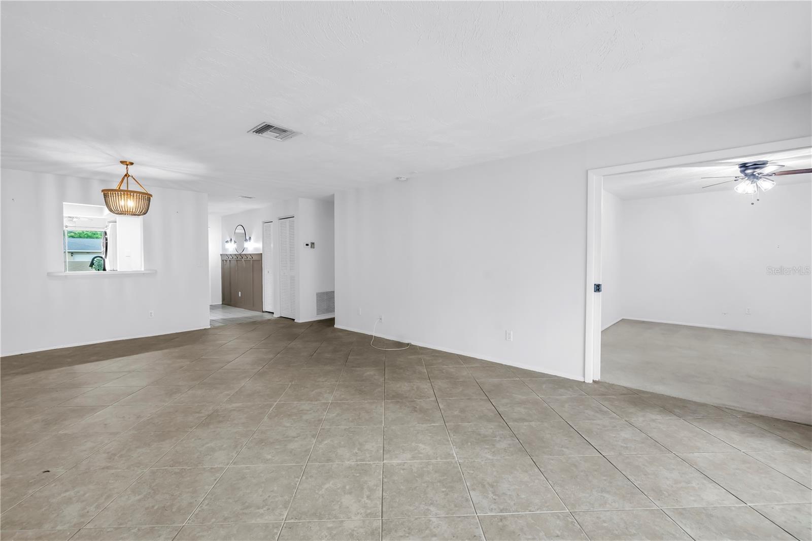Image 16 of 47 For 6884 Country Club Lane