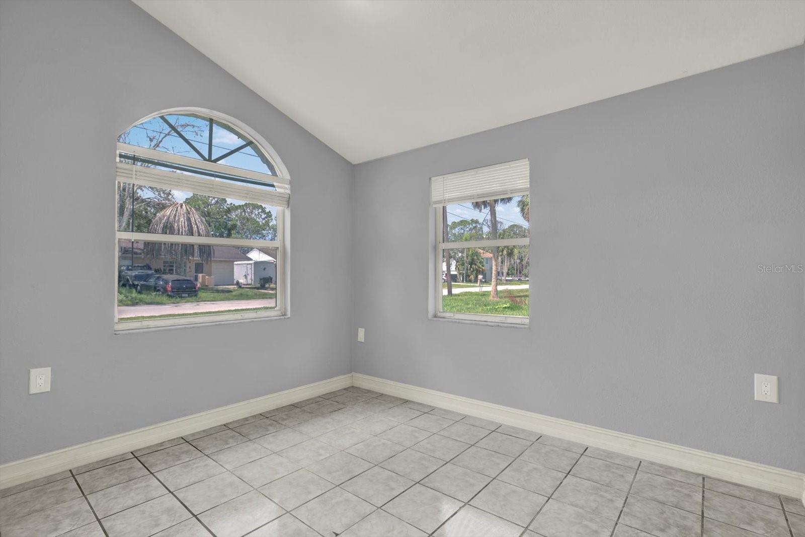 Image 13 of 26 For 5151 Behms Court